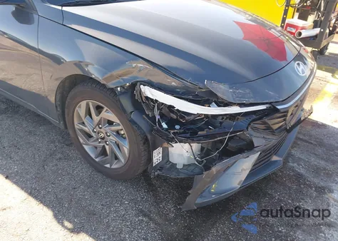 2024 Hyundai Elantra Sel из США, поврежденный, VIN KMHLM4DG7RU700633